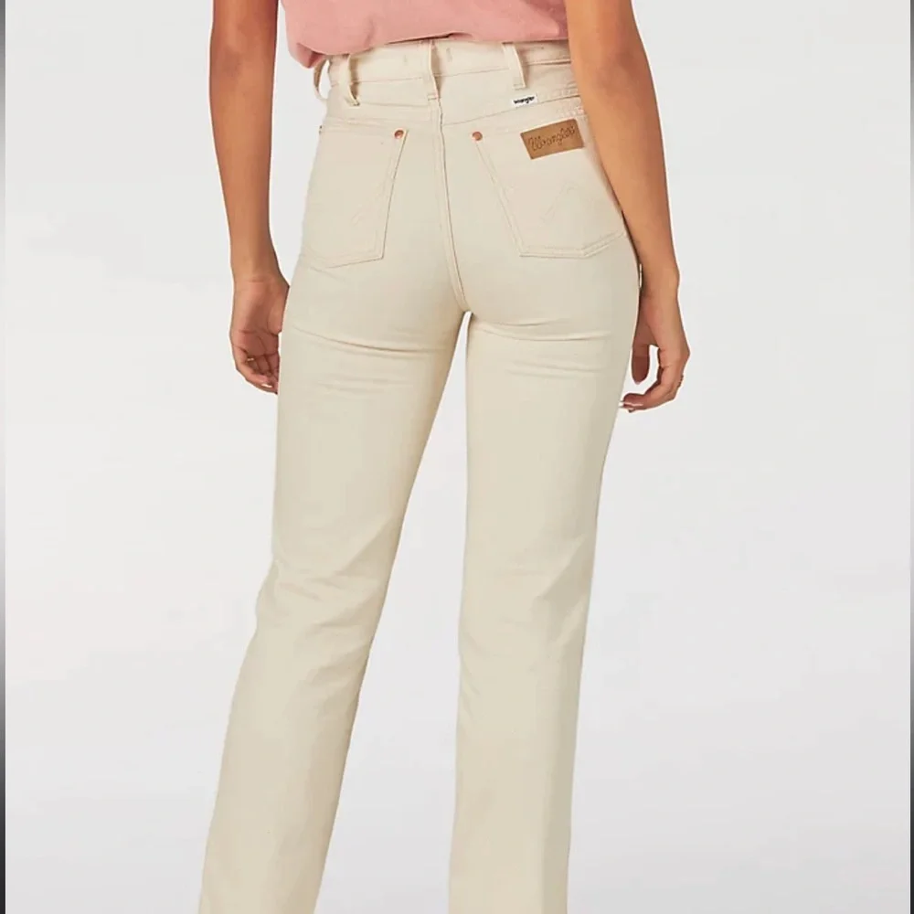 COPY - Vintage Wrangler Wild West 603 High Rise wide leg jeans. Coolest jeans e… - Picture 3 of 8